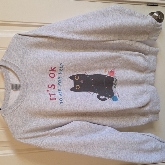 Gray its ok to ask for help sweatshirt - Picture 3 of 6